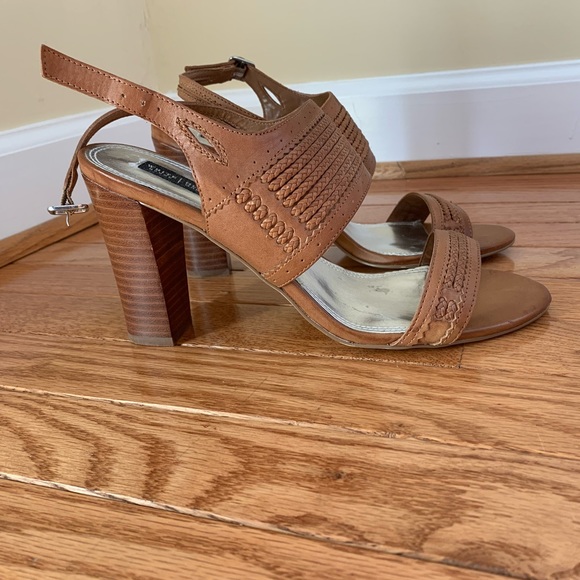 White House Black Market brown heeled scandals - Picture 3 of 7